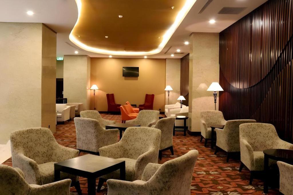 Indoluxe Hotel Jogjakarta Exterior foto